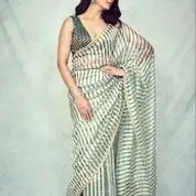 Kirti Kulhari