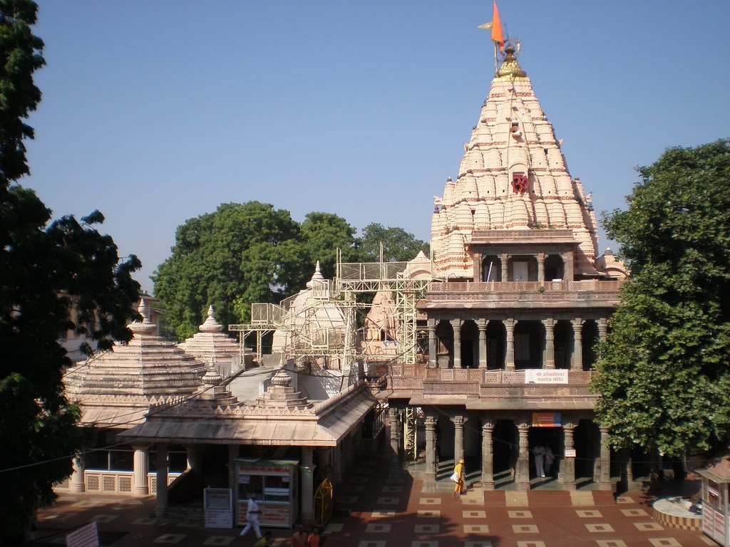 Shri Mahakaleshwer Temple