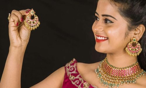 DIVYA VALLABHANENI talks to the founder of VIBHA JEWELLERS